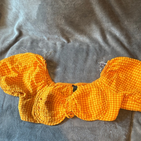 Wild Fable Yellow Check Puff Sleeve Crop Top - Picture 3 of 6